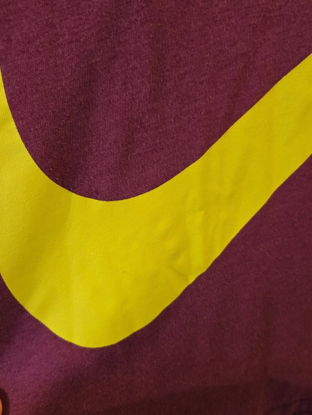 Nike Womens Purple Athletic Sleeveless Racerback Scoop Neck Top Yellow Logo M